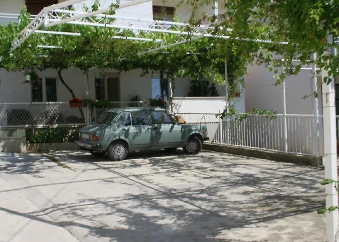Zdravko شقة