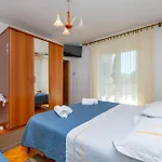 Apartment Zdravko Duće