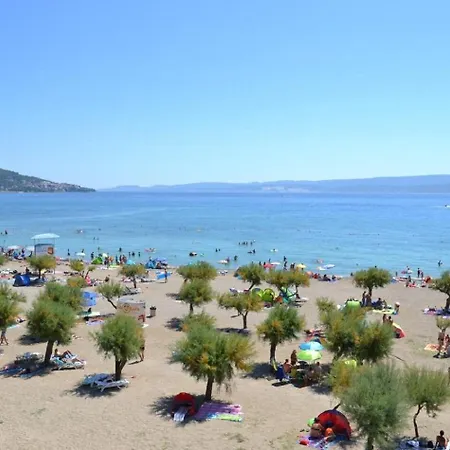 Zdravko - 150 M From Sandy Apartment Duce