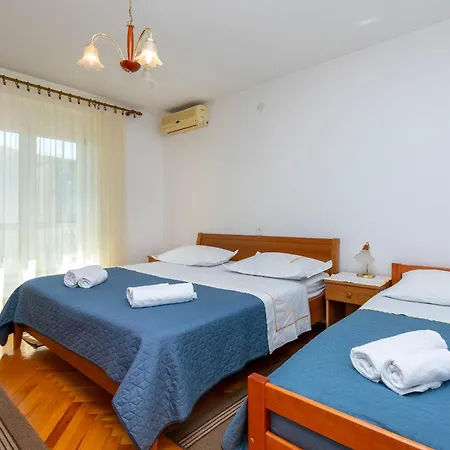 Apartment Zdravko Duće
