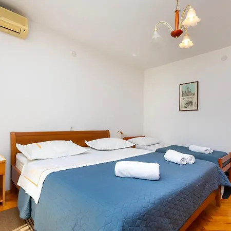 Zdravko Apartment Duće